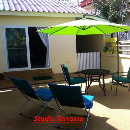 Residence Chez Nous Phuket Rawai Exterior foto