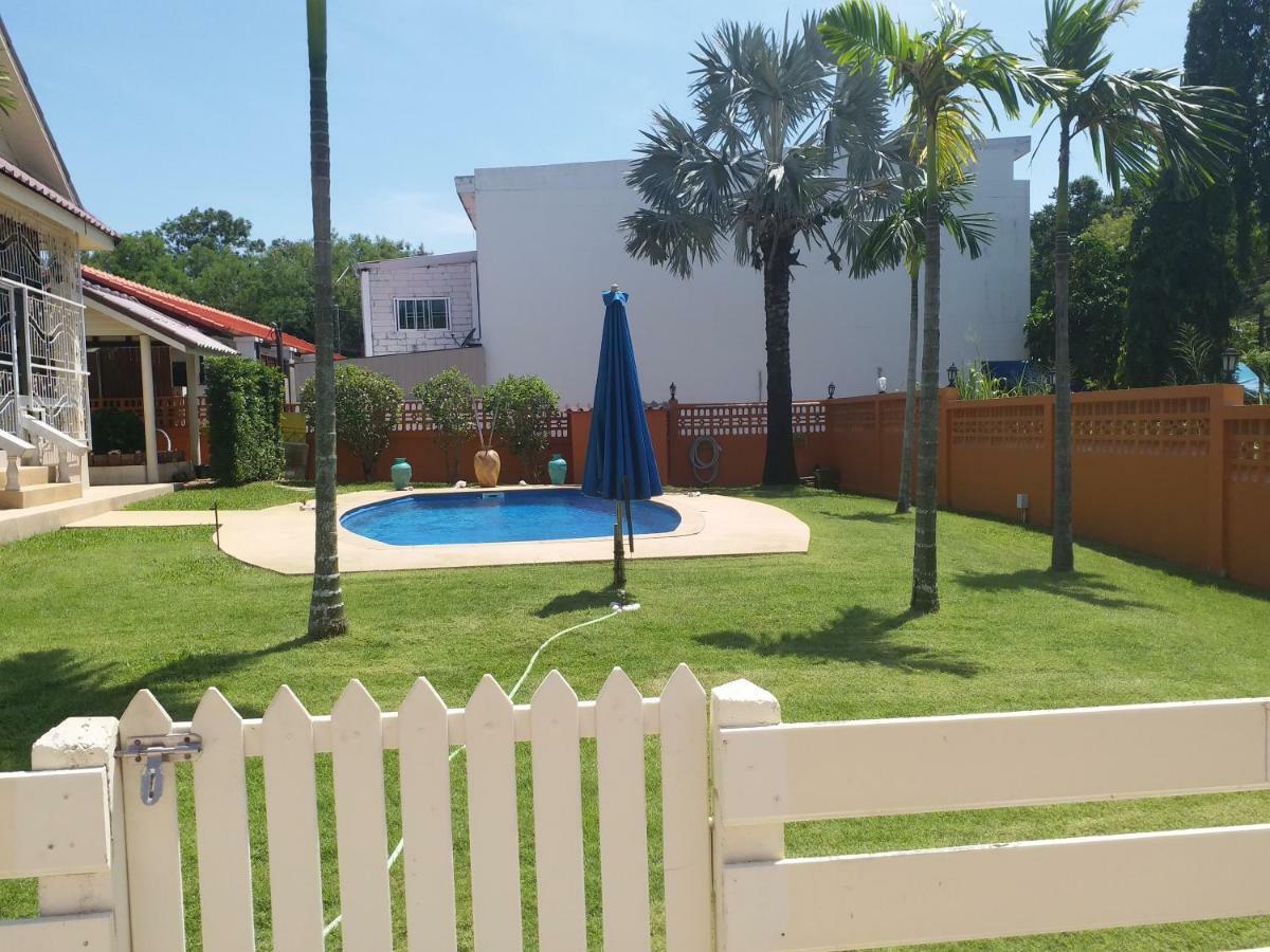 Residence Chez Nous Phuket Rawai Exterior foto
